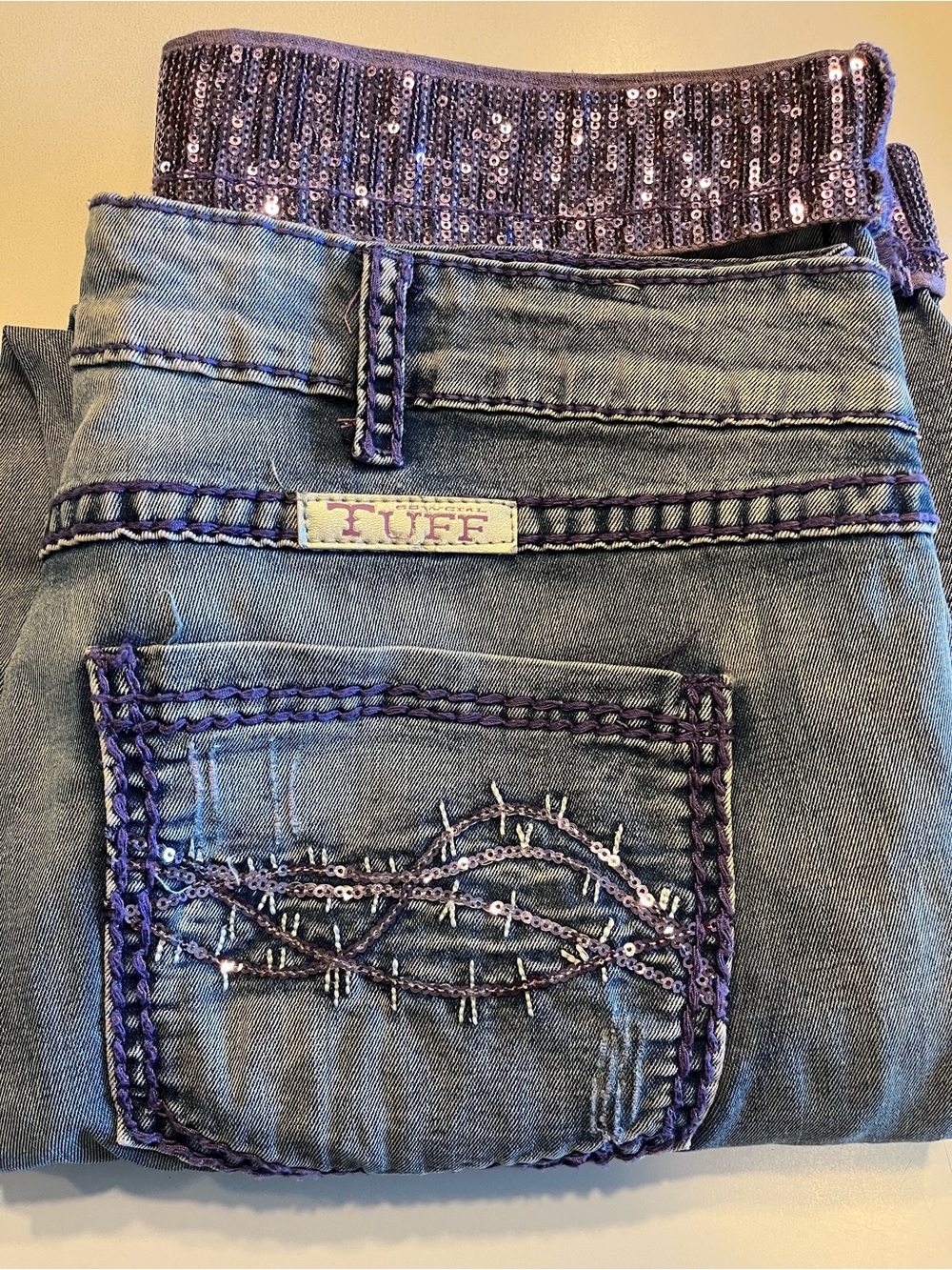 Cowgirl Tuff Light Wash Capris with Purple Sequin Trim.  Size 29.